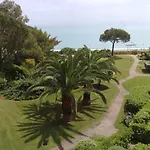 Bahia Hotel