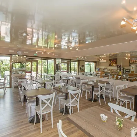 Bahia Hotel Villeneuve-Loubet